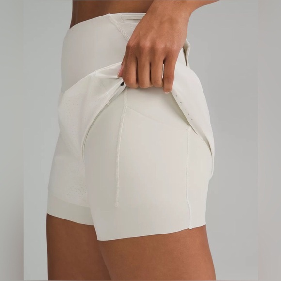 🌼Lululemon Nulux Road to Trail High-Rise 4” Trail Shorts Size 2 Bone Beige - Picture 3 of 15